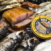 Рыбный набор с икрой и балыком