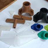 Изделия из пластмассы: тулейки к щеткам, основание швабры- лентяйки, арматура для птицеводства