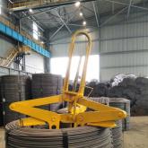 Захват клещевой серии ЗФ (фрикционный) ЗКР-3,0т-450-700 2013-2022(19А1) (далее Захват) предназначен для подъёма и транспортирования груза весом до 3000кг, имеющего форму полого цилиндра с внутренним диаметром от 450мм до 700мм грузоподъёмным механизмом и может быть использован для перемещения бухт проволоки, катанки, арматуры и других подобных грузов. Зацепление производится за внутренний диаметр бухты.