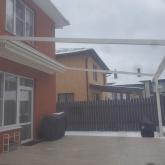 Пергола пристенная. Частный дом.