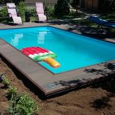 Бассейн у Дома