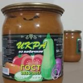 Икра из уваренных кабачков упаковка: стеклянные банки, массой нетто от 500 грамм до 510 грамм. Срок годности 3 года. Состав: кабачки, морковь, лук, масло растительное, соль поваренная, томатная паста, пряности.  Продукция изготовлена в соответствии с ГОСТ 2654-2017 "Консервы. Икра овощная. Технические условия". Соответствует требованиям ТР ТС 021/2011 «О безопасности пищевой продукции». На заводе применяется система менеджмента безопасности пищевой продукции ХАССП.