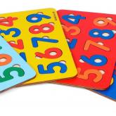 Увлекательная, красочная игра для изучения цифр. Игра задействует мелкую моторику малыша, логическое мышление и память