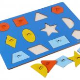 Рамки - вкладыши помогут изучить геометрические фигуры, разовьют глазомер и координацию движений рук.12 основных фигур, с которыми познакомится ребенок: круг, квадрат, трапеция, прямоугольник, треугольник, ромб, параллелограмм, овал, пятиугольник, шестиугольник, звезда, полукруг.