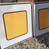 Знаки дорожного движения