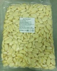 Чеснок очищенный в/у 1 кг