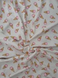 Фланелька очень мягкая и пушистая. Первая ткань для малышей