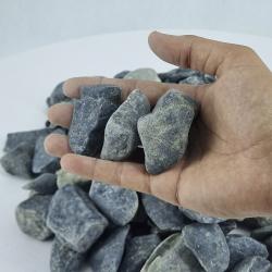 Нефрит шлифованный 20-40 мм