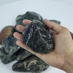 Нефрит шлифованный 60-120 мм