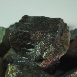 Нефрит колотый 60-120 мм