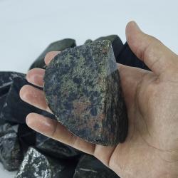 Нефрит пиленый 40-80 мм