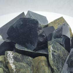 Нефрит пиленый 100-150 мм