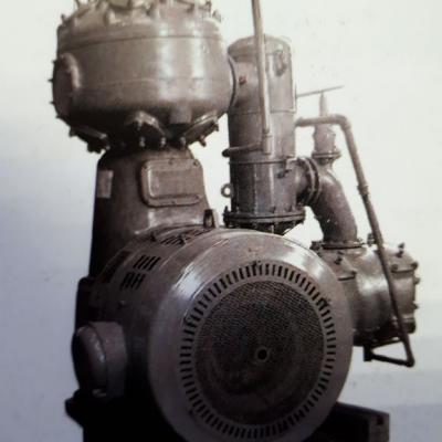 омпрессор 305ВП-30/8 предназначен для выполнения работ в любых погодно-климатических условиях, а при взрывозащитном исполнении использоваться со взрывоопасными средами.  Компрессор 305ВП-30/8 способен работать в любых климатических условиях. 