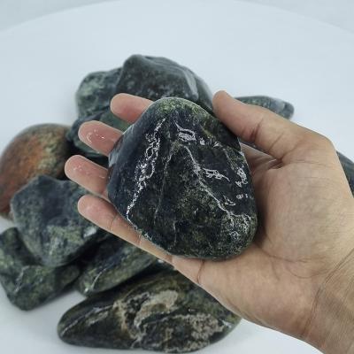 Нефрит шлифованный 60-120 мм