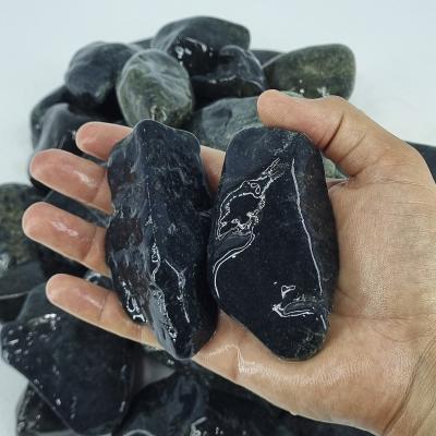 Нефрит шлифованный 40-80 мм