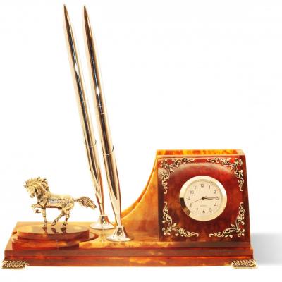 Письменный набор из балтийского янтаря